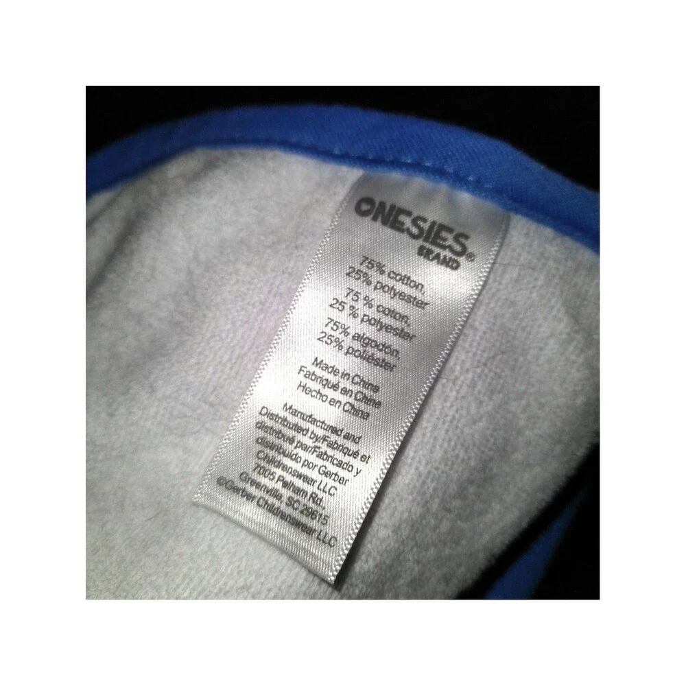 set of 2 New Gerber Onesies Brand Baby Boy Bibs
